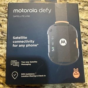 Motorola Defy Satellite Link